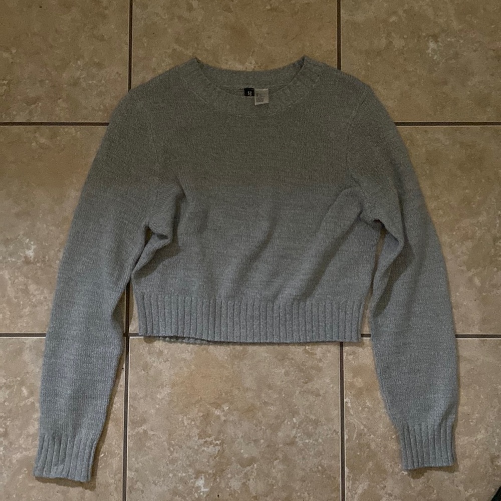 Gray cropped jacket